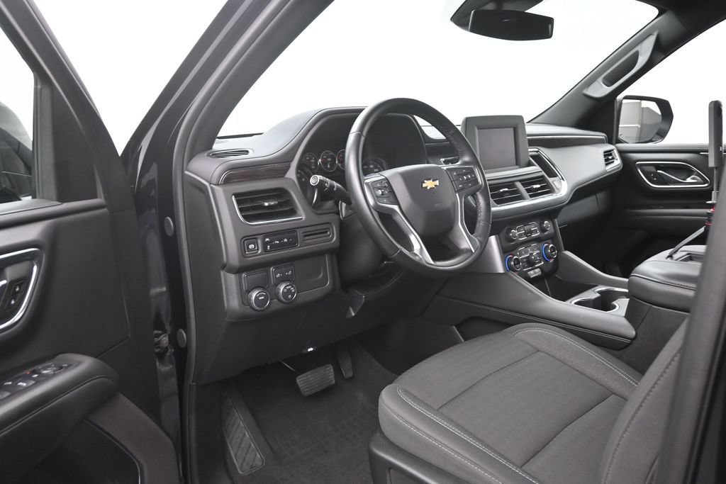Used 2024 Chevrolet Tahoe LS RWD image 11