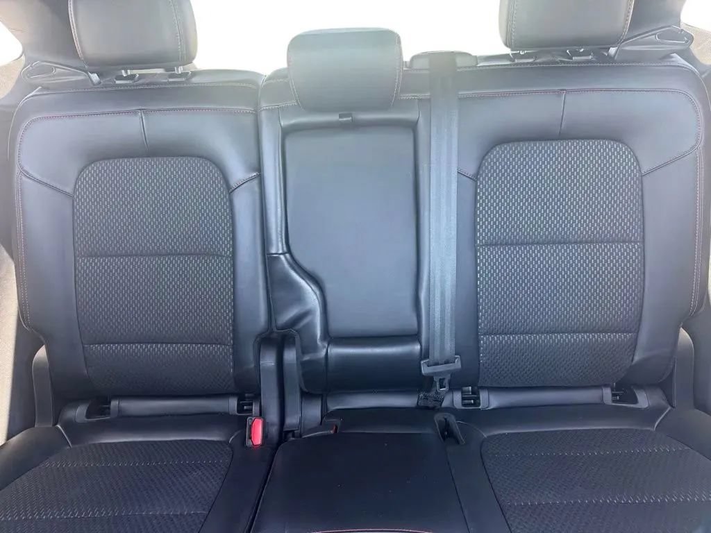 Used 2024 Ford Escape ST-Line Select AWD/4WD image 18