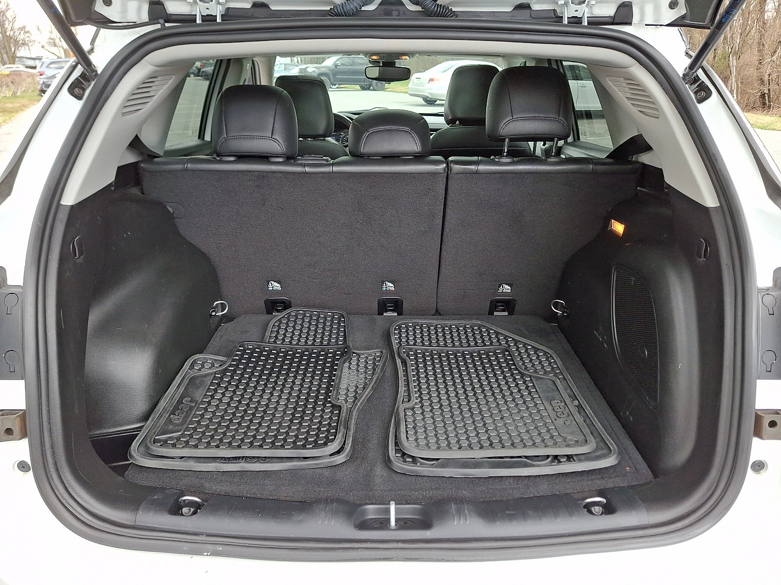 Used 2022 Jeep Compass Limited w/ Sun and Sound Group image 30