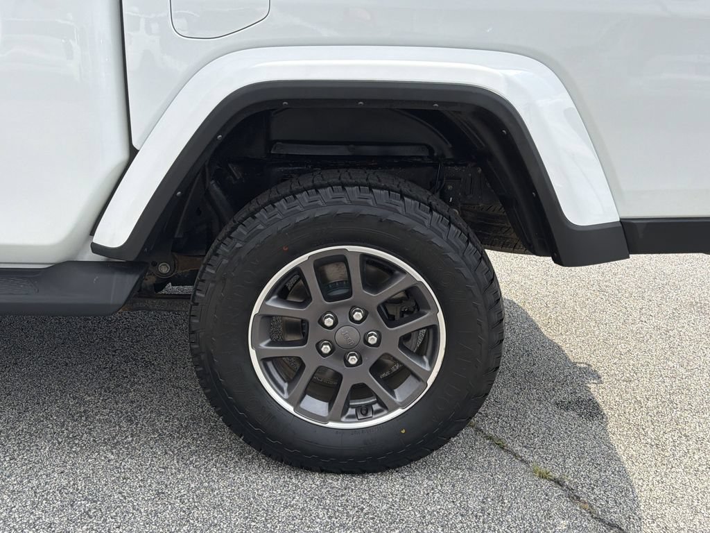 Used 2021 Jeep Gladiator Overland w/ Uconnect 4C Nav & Sound Group AWD/4WD image 31