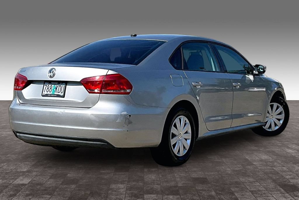 Used 2013 Volkswagen Passat 2.5 S FWD image 14
