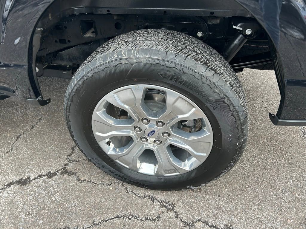 Certified 2022 Ford F150 Platinum w/ Equipment Group 701A High image 40