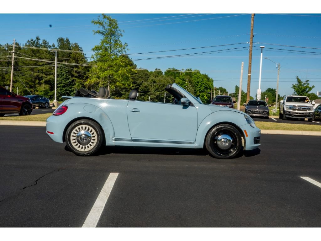 Used 2013 Volkswagen Beetle 2.5 FWD image 4