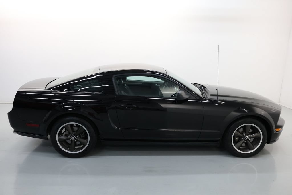Used 2008 Ford Mustang GT Premium RWD image 45