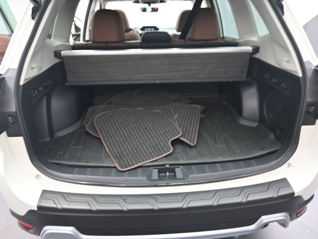 Used 2023 Subaru Forester Touring image 19