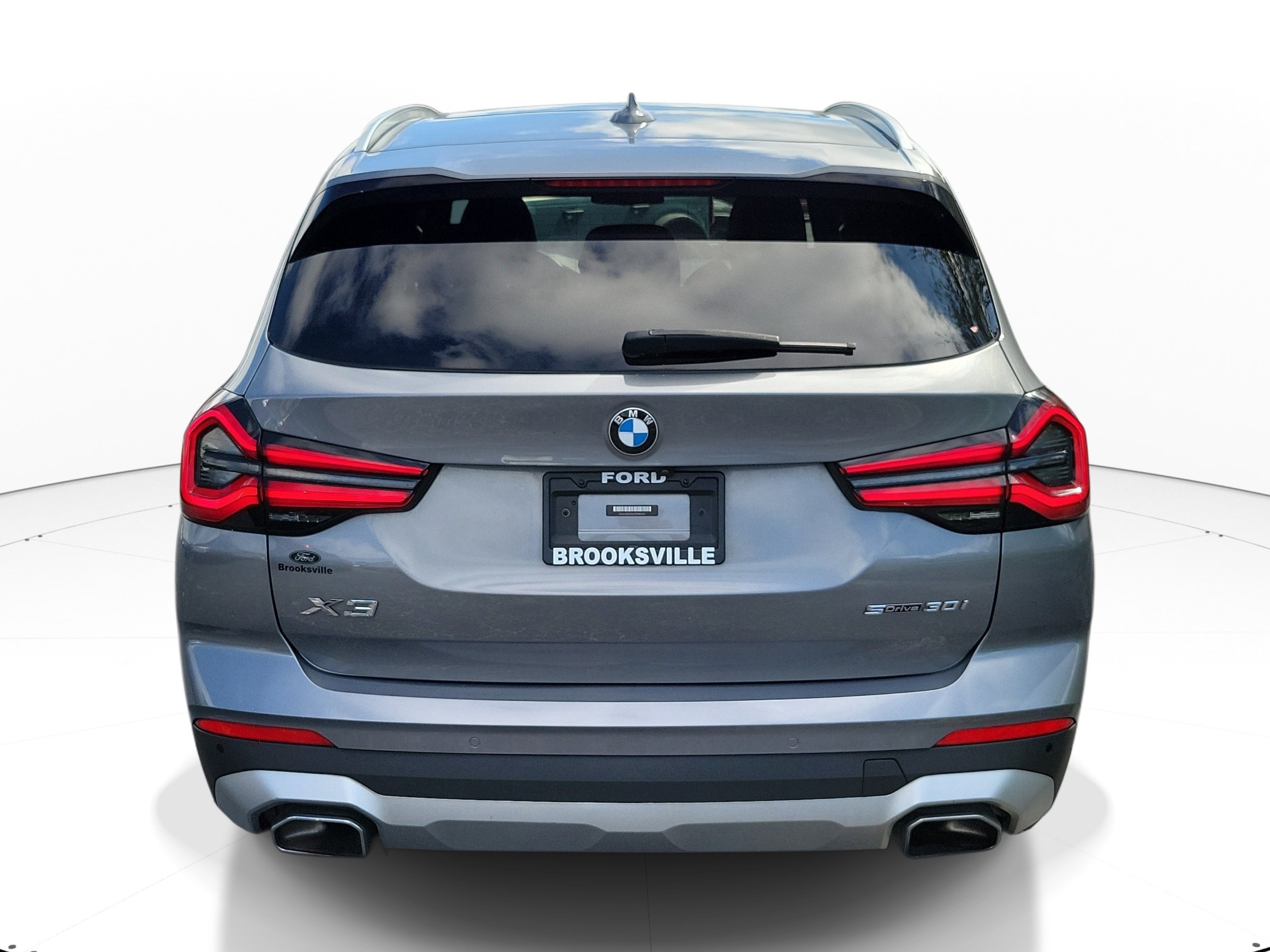 Used 2023 BMW X3 sDrive30i w/ Premium Package RWD image 3