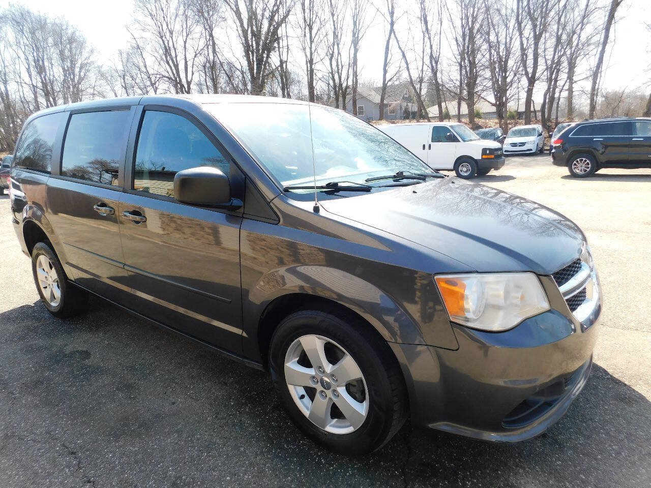 Used 2016 Dodge Grand Caravan SE w/ Quick Order Package 29E SE FWD image 7