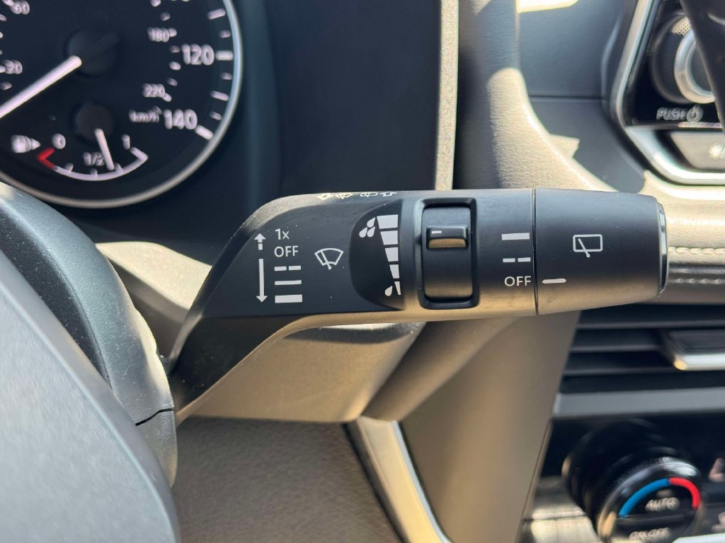 Certified 2026 Nissan Rogue SV AWD/4WD image 23