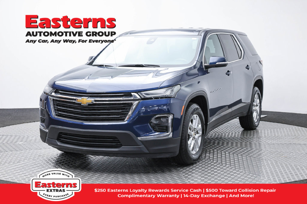 Used 2023 Chevrolet Traverse LS w/ Safety Package