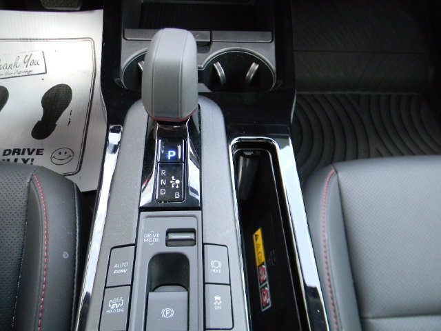 Certified 2024 Toyota Prius Prime FWD image 17