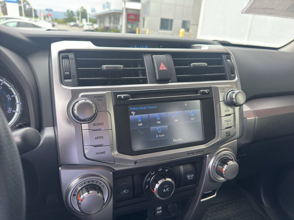 Used 2018 Toyota 4Runner SR5 Premium AWD/4WD image 24