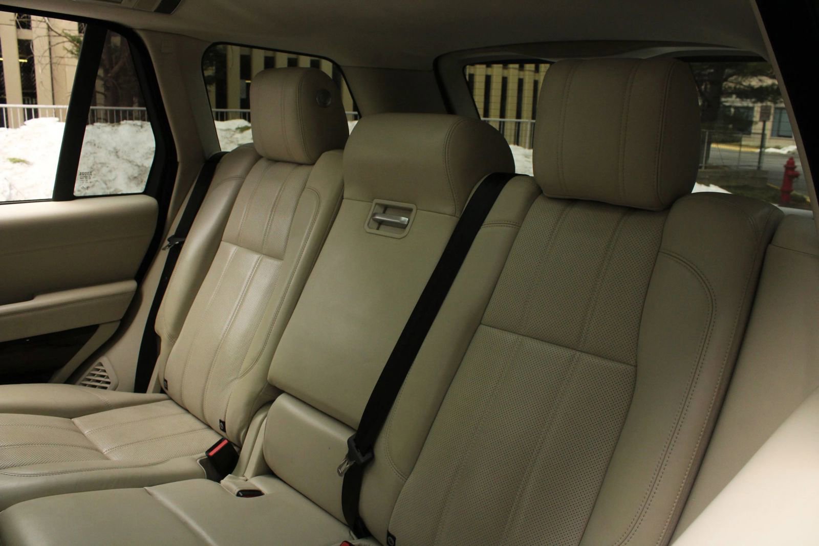 Used 2014 Land Rover Range Rover Supercharged AWD/4WD image 16
