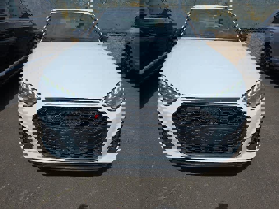 Used 2023 Audi S4 Premium Plus w/ Premium Plus Package image 2