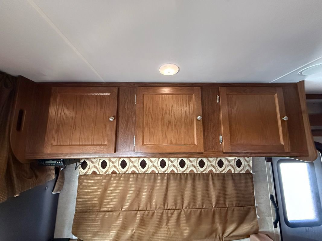 Used 2016 Ford E-350 and Econoline 350 Super Duty w/ Motorhome Prep Package RWD image 14