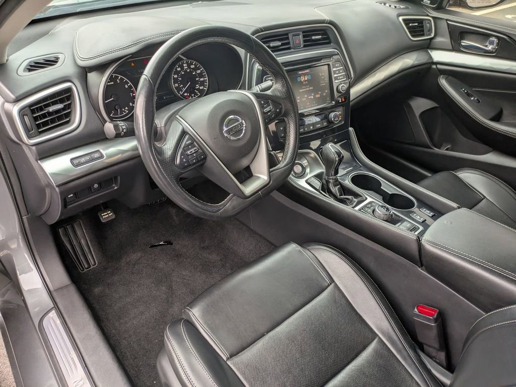 Used 2019 Nissan Maxima 3.5 SL w/ Floor Mat Group image 11