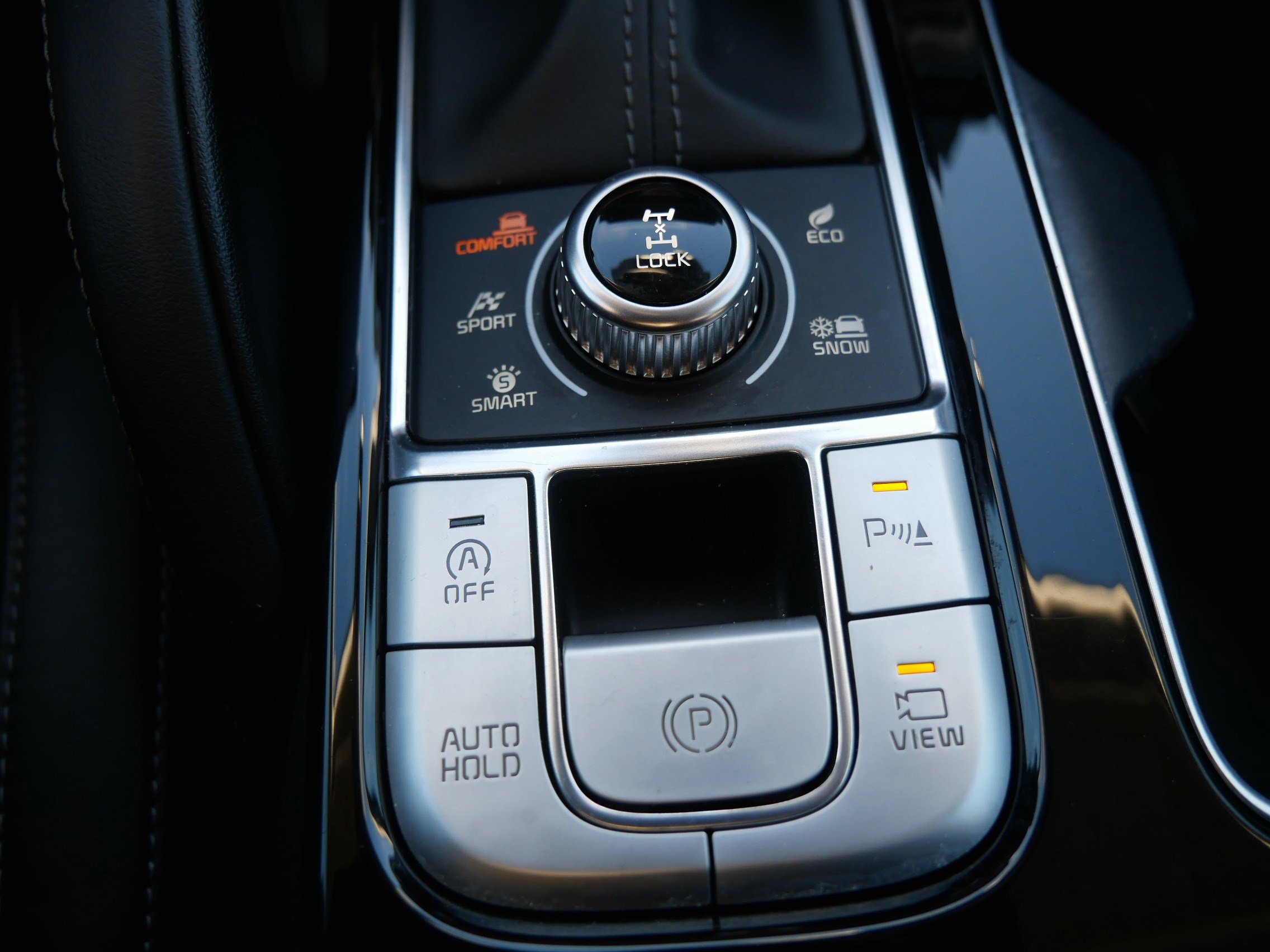 Used 2022 Kia Telluride SX w/ SX Prestige Package image 34