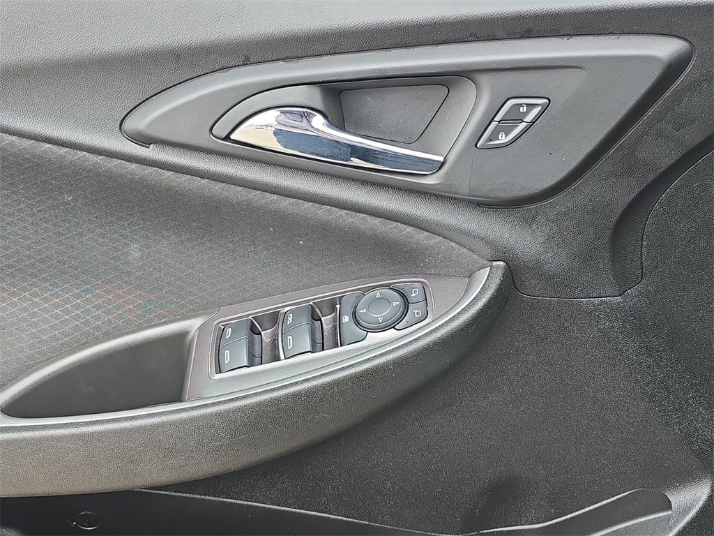 Used 2023 Chevrolet Malibu LT image 24