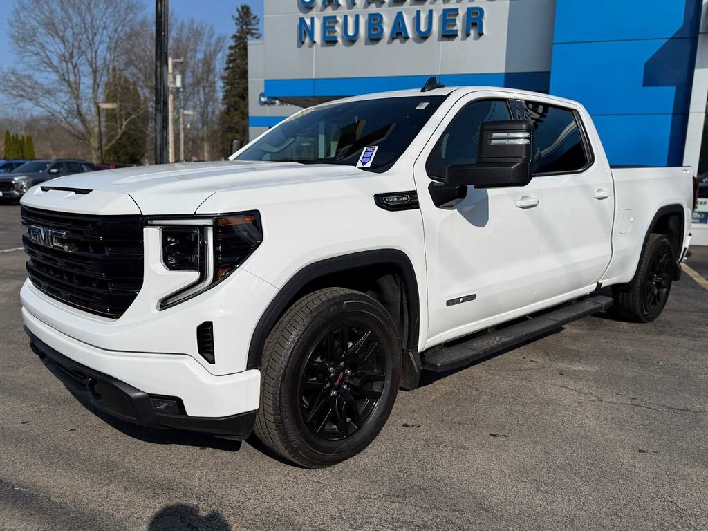 Used 2024 GMC Sierra 1500 Elevation w/ Preferred Package image 1
