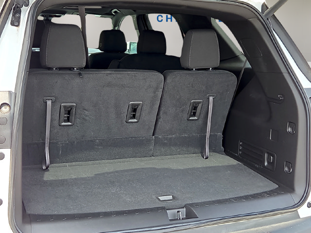 Used 2023 Chevrolet Traverse LT AWD/4WD image 11