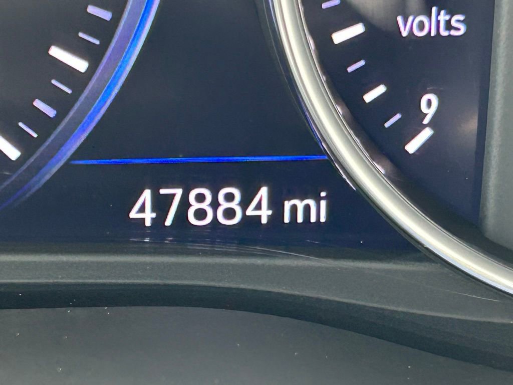 Used 2023 Buick Enclave Avenir w/ Avenir Technology Package image 35