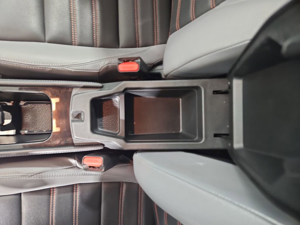 Used 2021 Nissan Kicks SR w/ SR Premium Package image 25