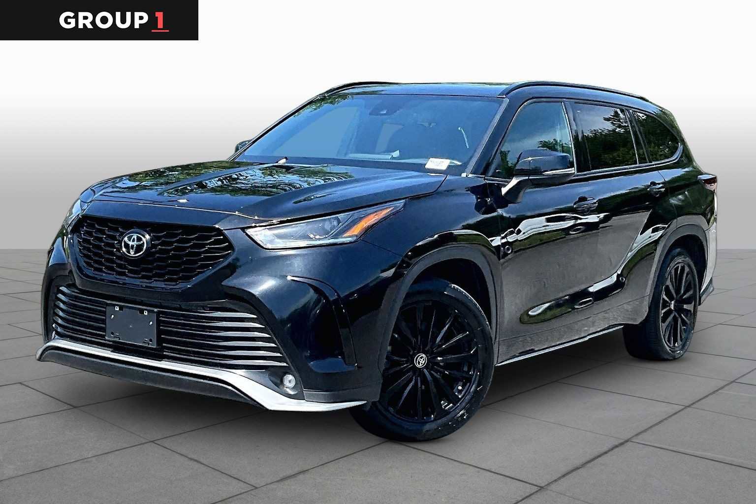 Used 2024 Toyota Highlander XSE FWD image 1