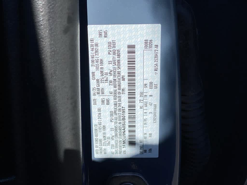 Used 2025 Ford Escape ST-Line Select AWD/4WD image 27
