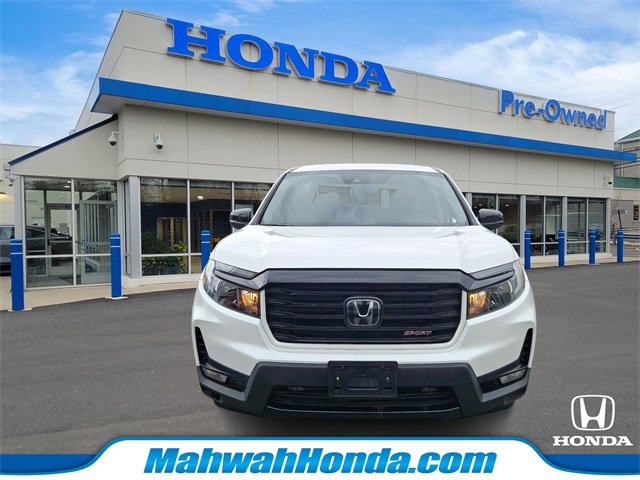 Used 2023 Honda Ridgeline Sport image 2