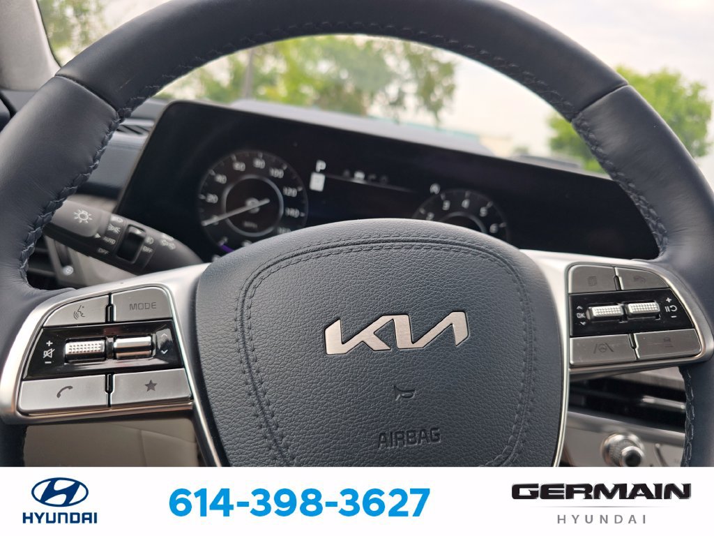 Used 2024 Kia Telluride SX Prestige w/ Towing Package AWD/4WD image 23