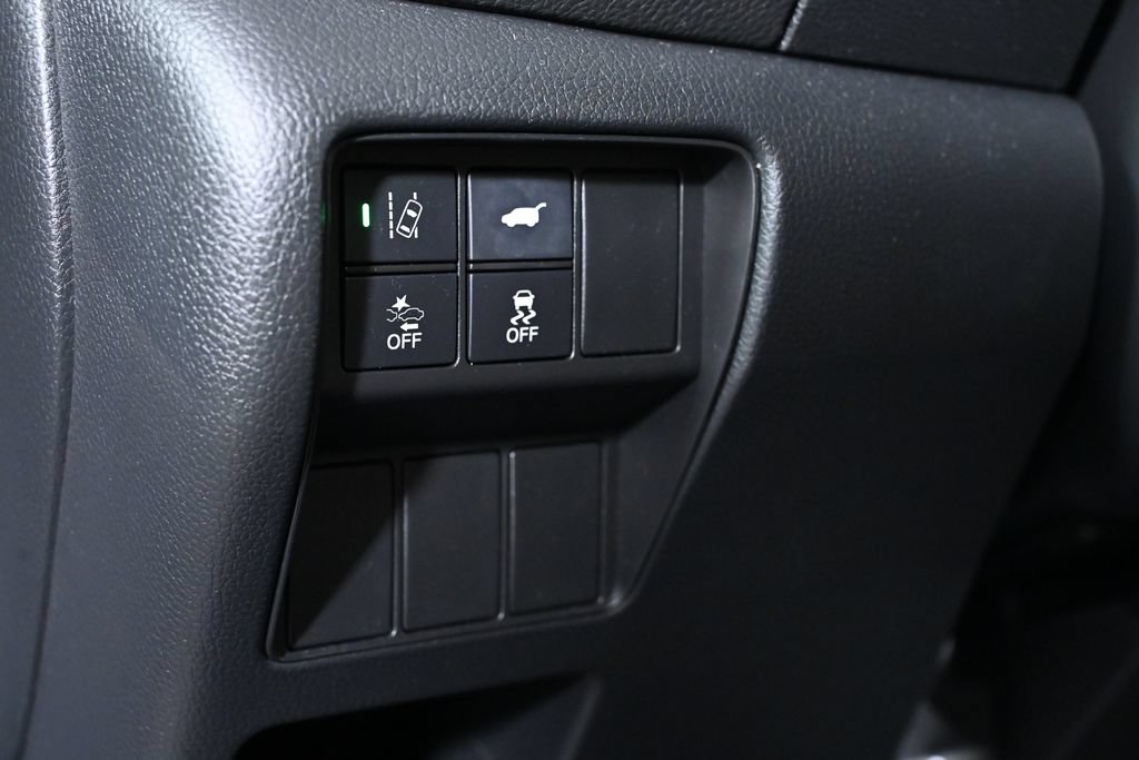 Used 2018 Honda CR-V Touring image 20