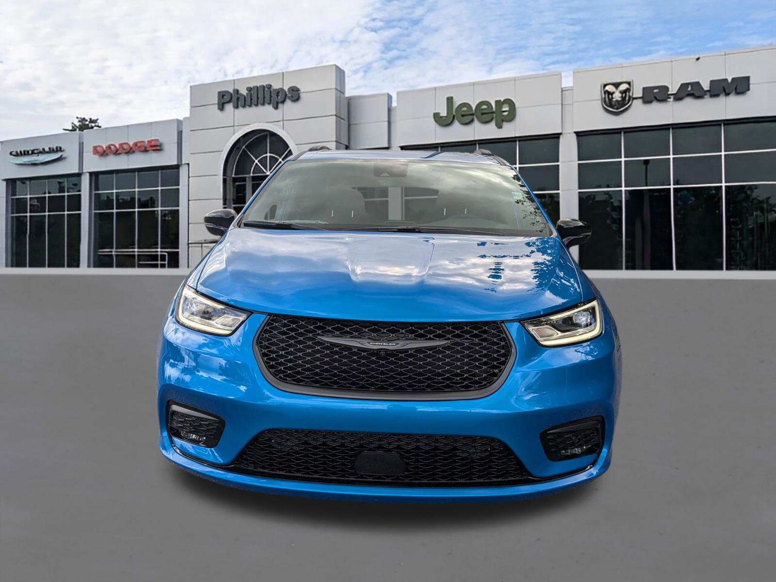 New 2026 Chrysler Pacifica Select FWD image 8
