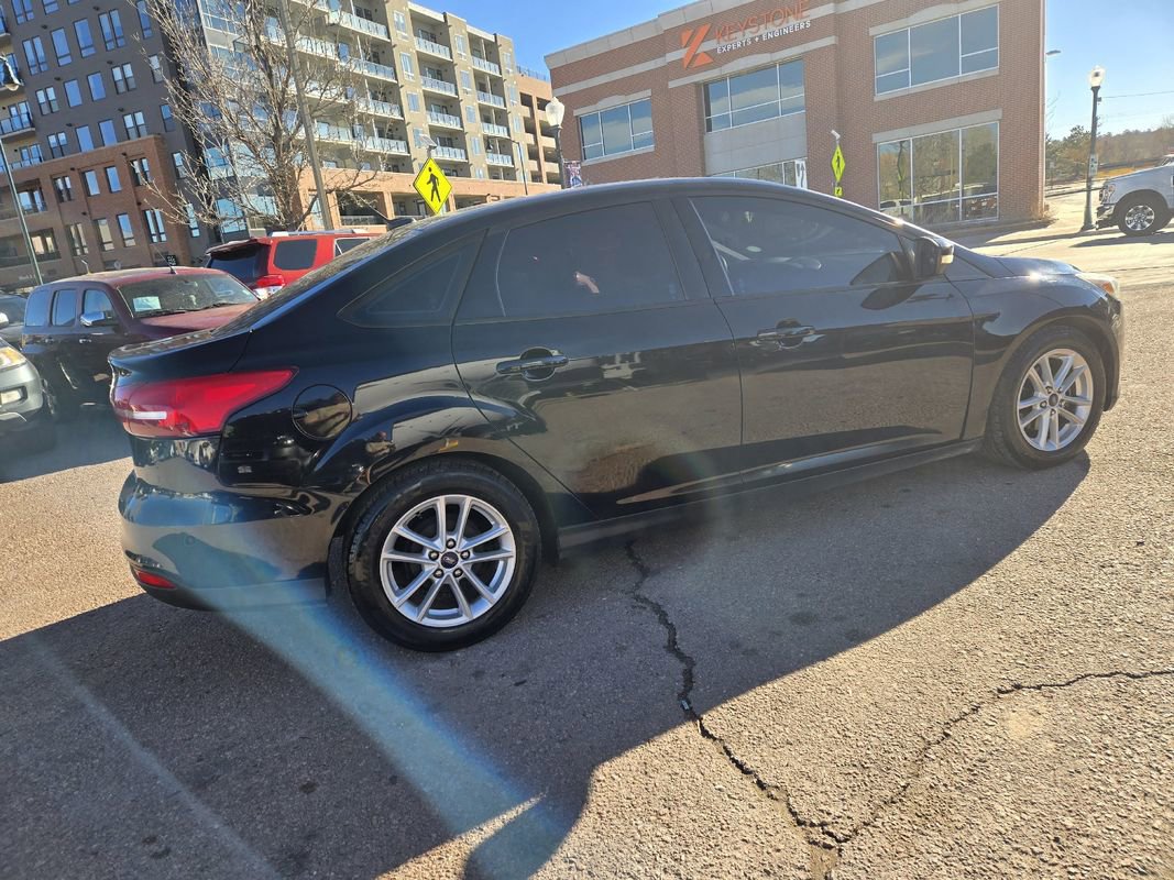 Used 2016 Ford Focus SE image 11