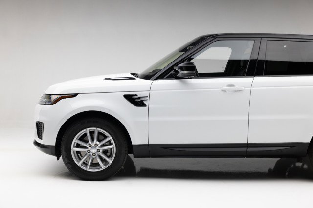 Used 2018 Land Rover Range Rover Sport SE image 21