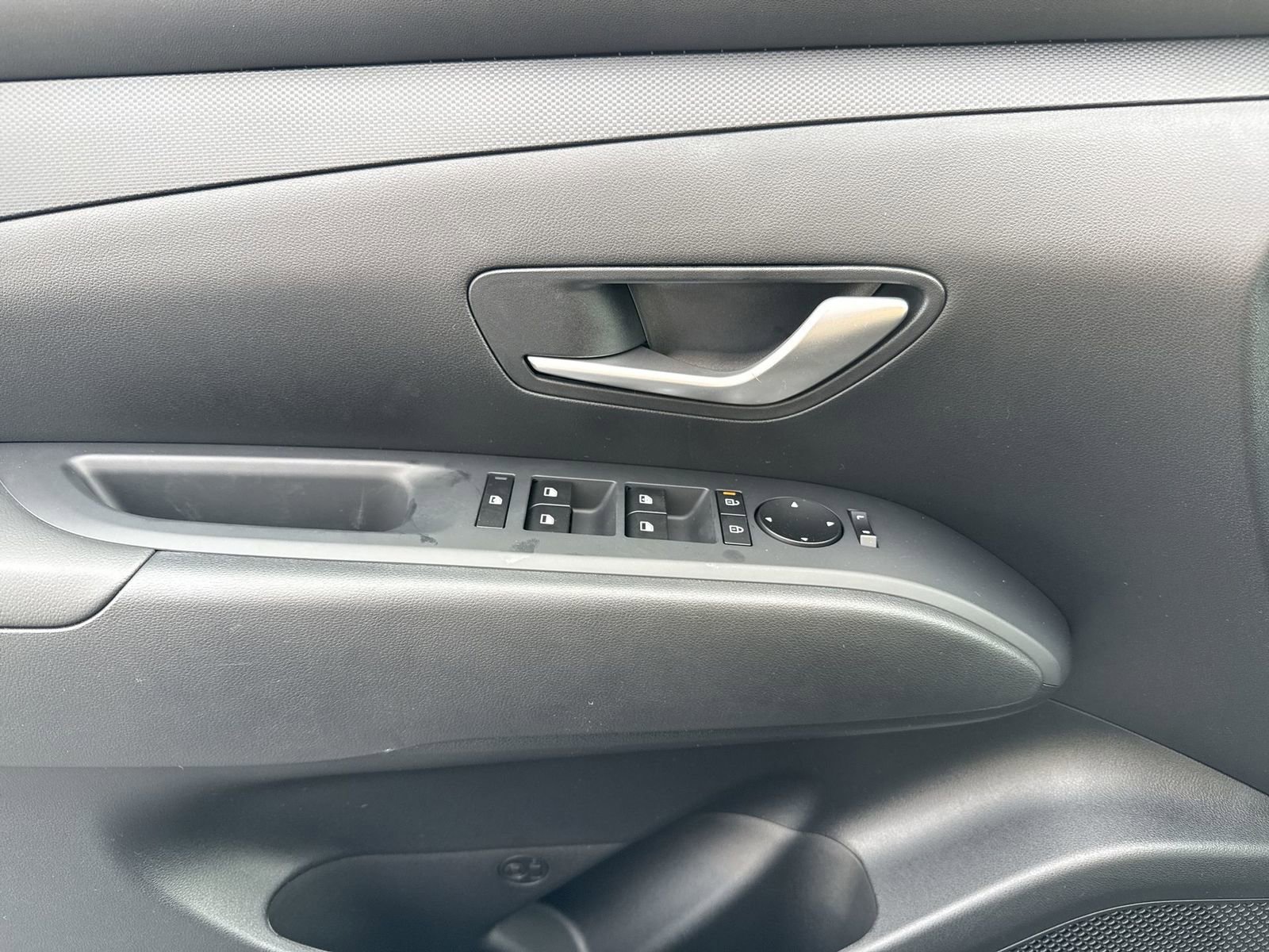 New 2026 Hyundai Tucson SE image 15