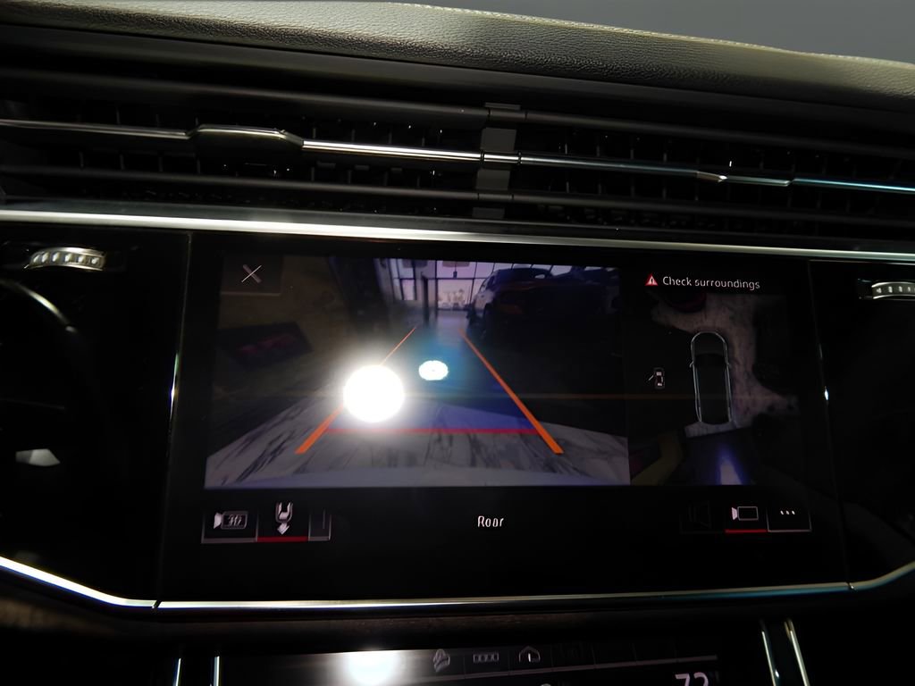 Used 2023 Audi Q8 Premium Plus image 28