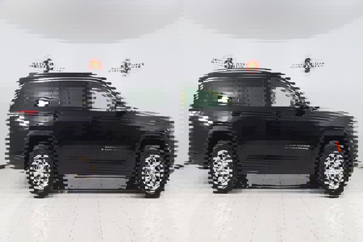 Used 2022 Jeep Grand Cherokee L Limited image 2