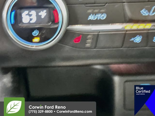Used 2020 Ford Escape Titanium w/ Titanium Premium Package 2.0 AWD/4WD image 25