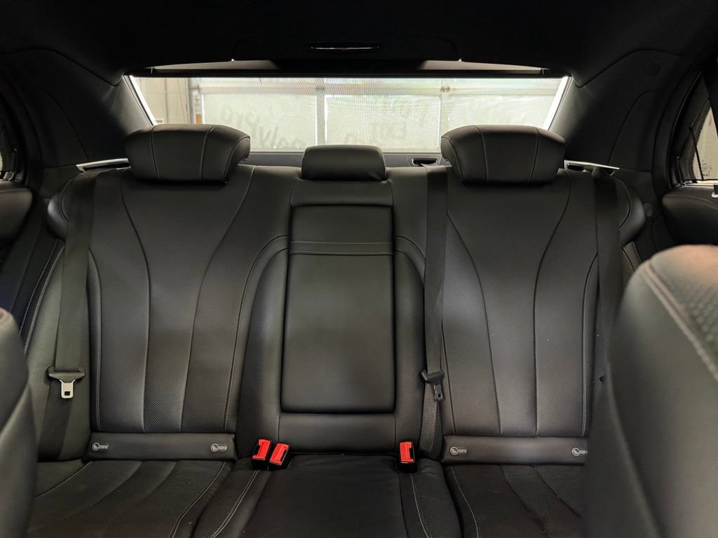 Used 2017 Mercedes-Benz S 550 4MATIC Sedan image 17