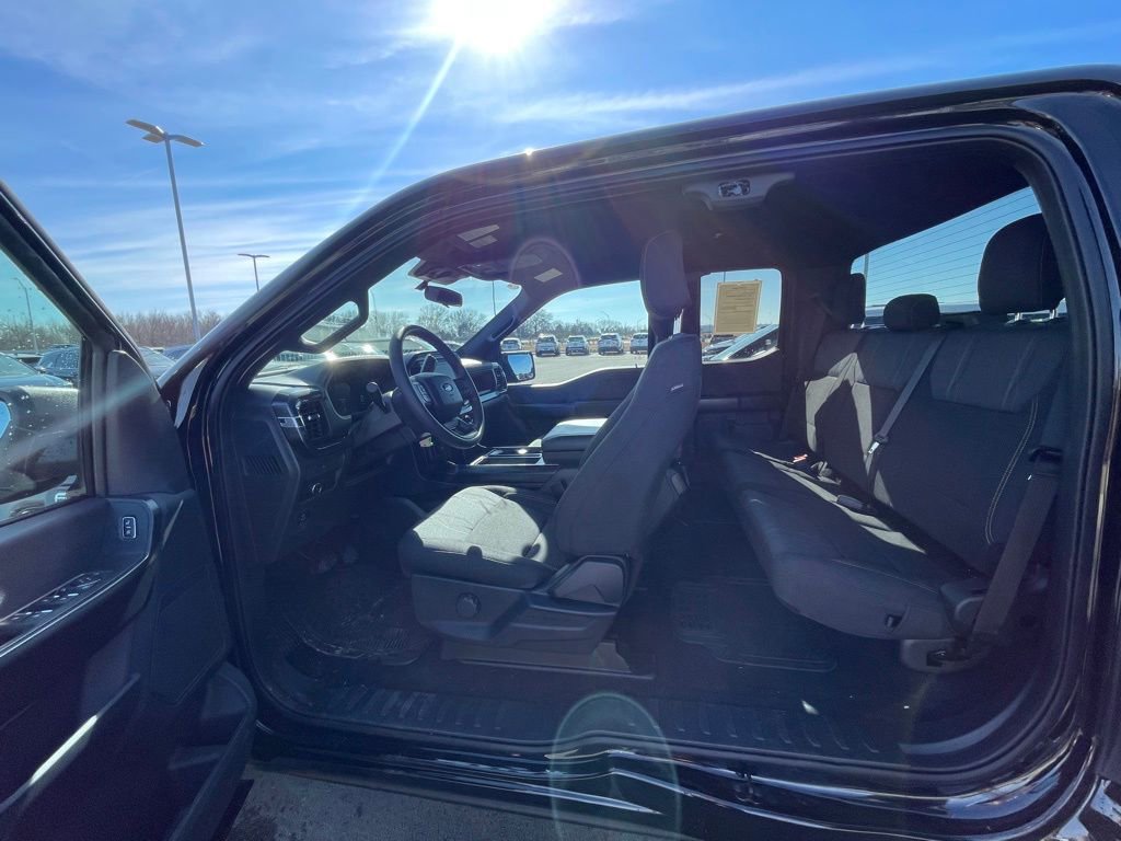 Used 2025 Ford F150 STX w/ Equipment Group 200A image 23