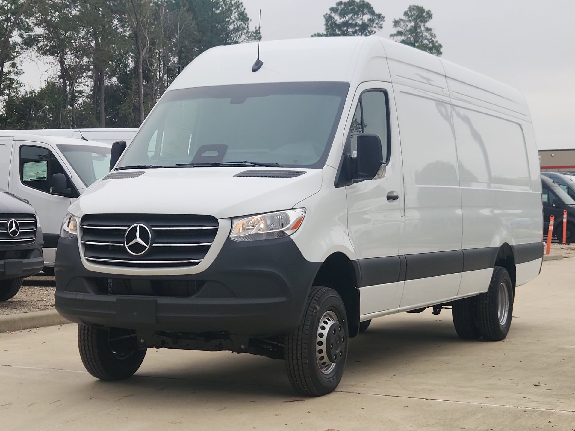 New 2026 Mercedes-Benz Sprinter 3500 image 4