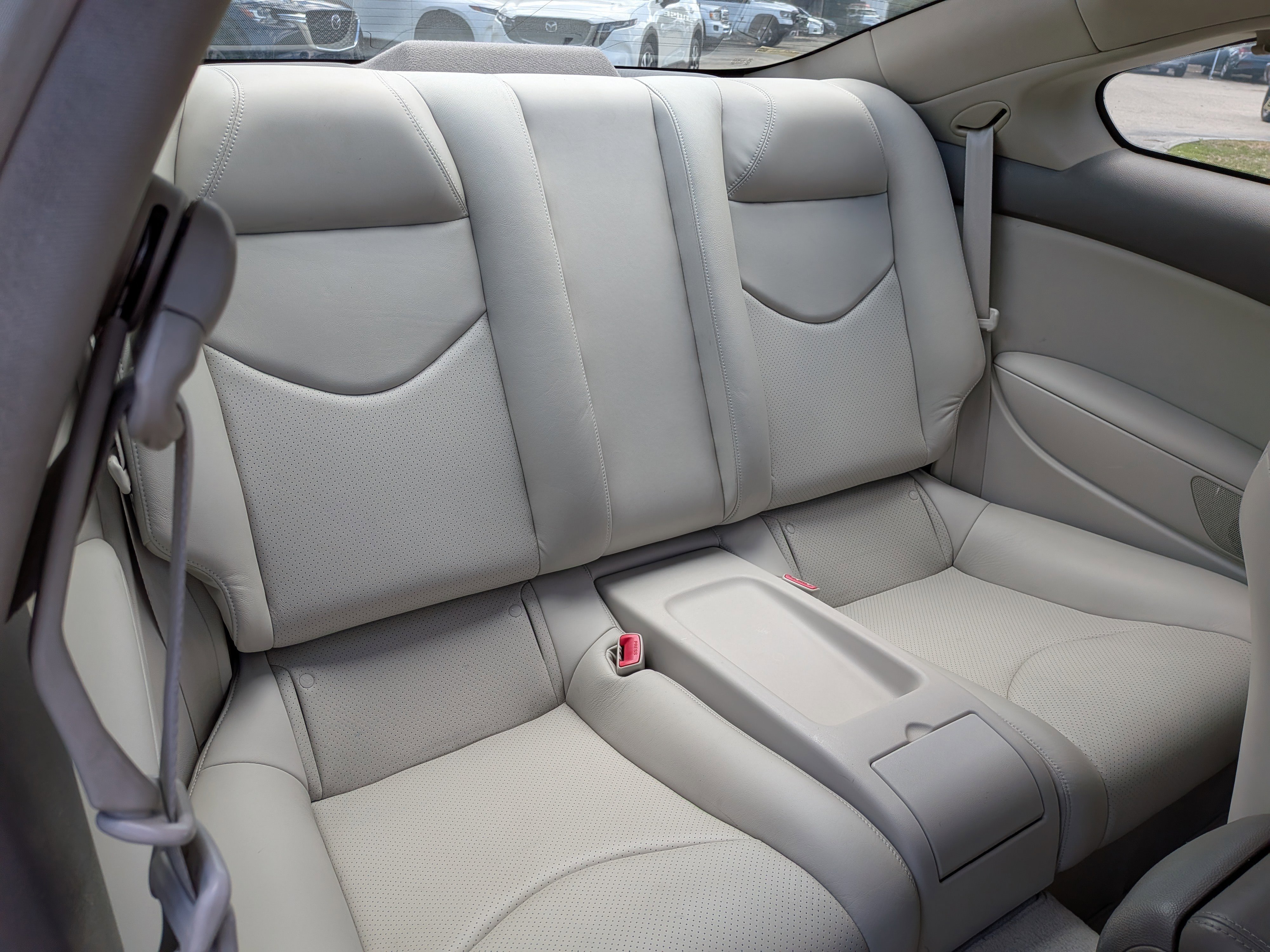 Used 2010 INFINITI G37 x w/ Premium Pkg image 13