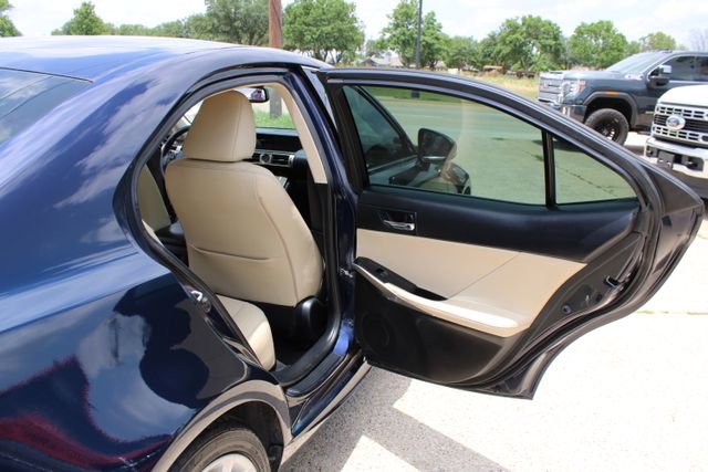 Used 2015 Lexus IS 250 RWD image 43