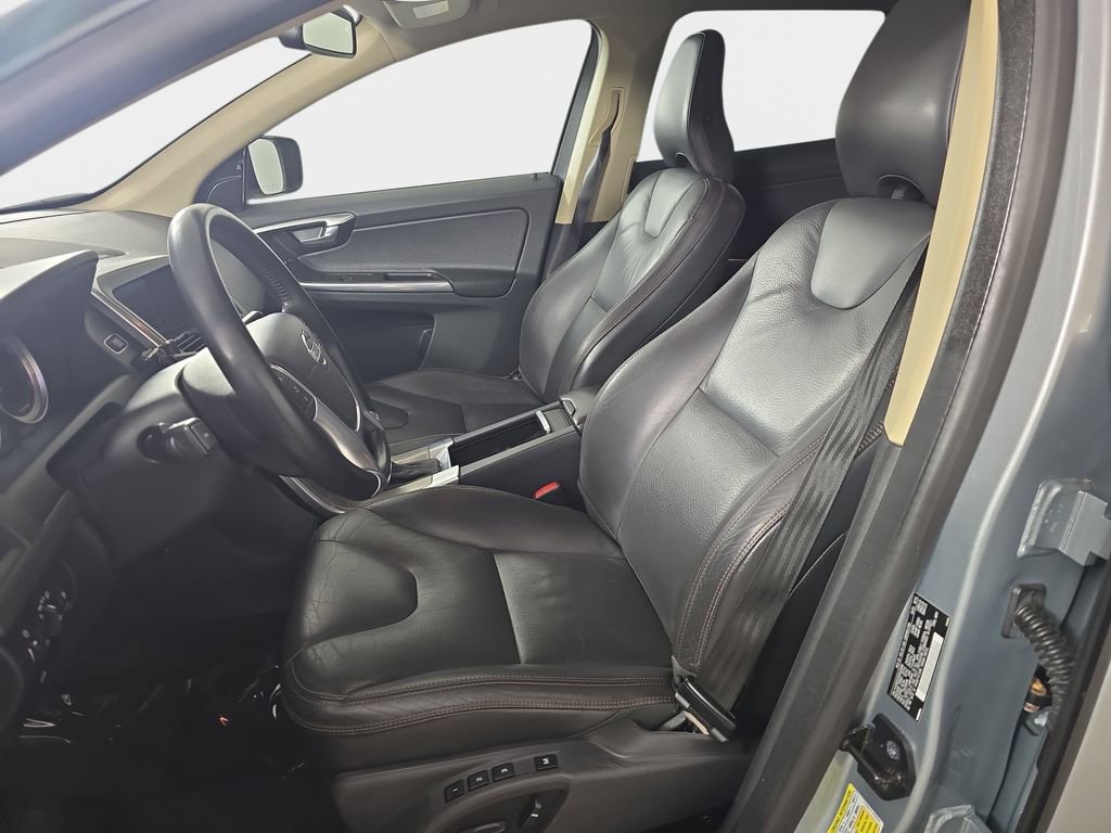 Used 2013 Volvo XC60 T6 AWD/4WD image 18