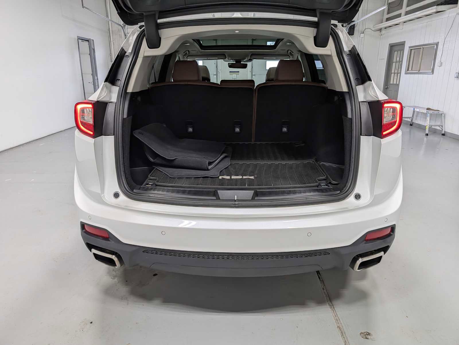 Certified 2023 Acura RDX AWD w/ Technology Package image 41