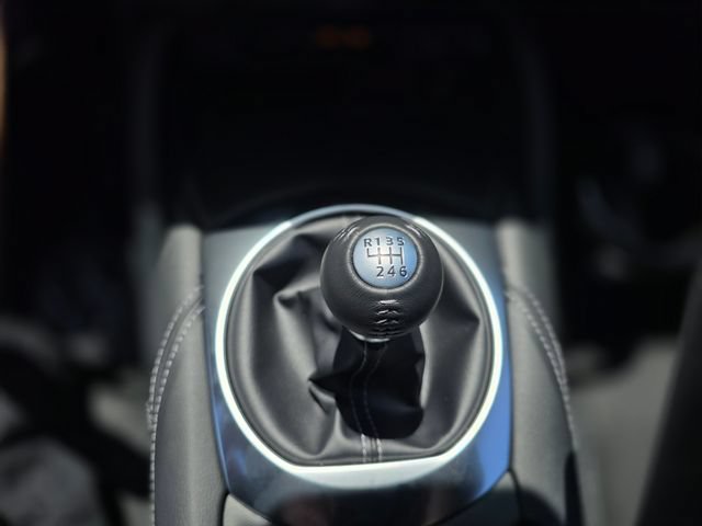 New 2026 MAZDA MX-5 Miata Club w/ Interior Package RWD image 27