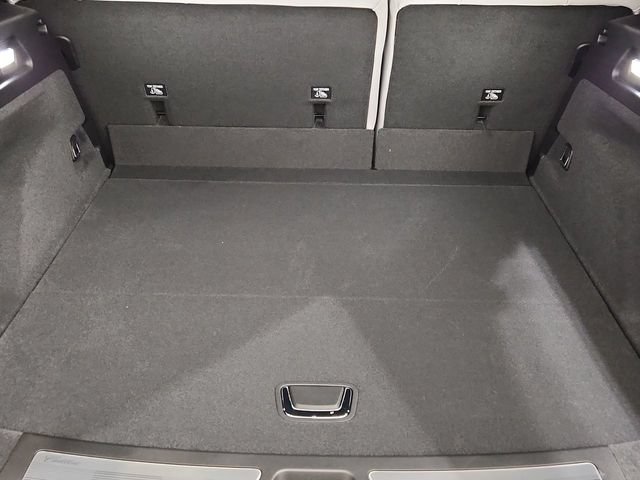 New 2025 Cadillac Lyriq Sport AWD/4WD image 30