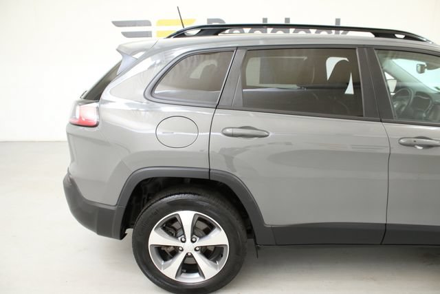 Used 2022 Jeep Cherokee Limited AWD/4WD image 11