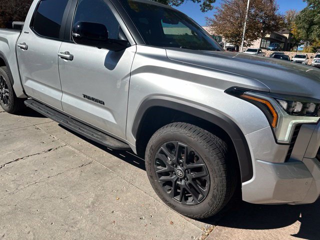Used 2026 Toyota Tundra Limited AWD/4WD image 7