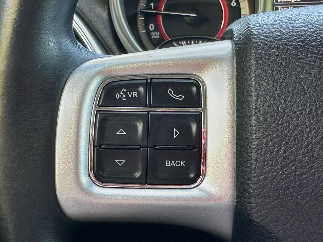 Used 2019 Dodge Journey GT w/ Nav & Sun Group AWD/4WD image 17