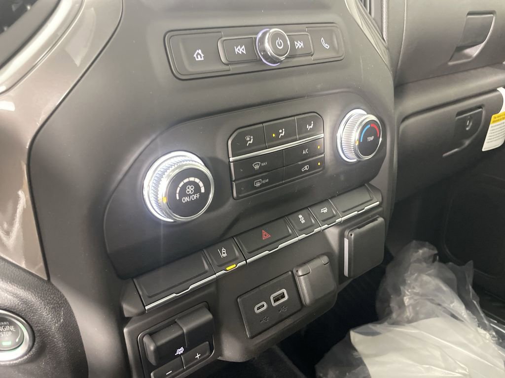 New 2025 GMC Sierra 2500 Pro w/ Convenience Package image 18